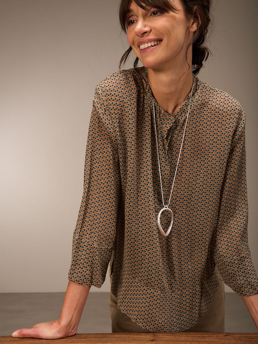 Necklace h25638-1