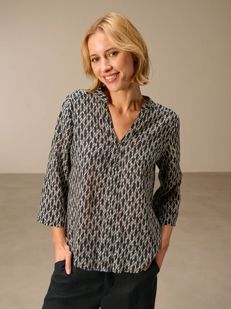 S26252 3/black