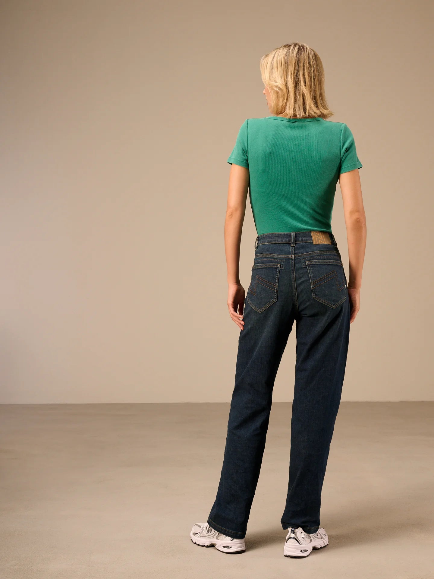H26496 2 stoned denim