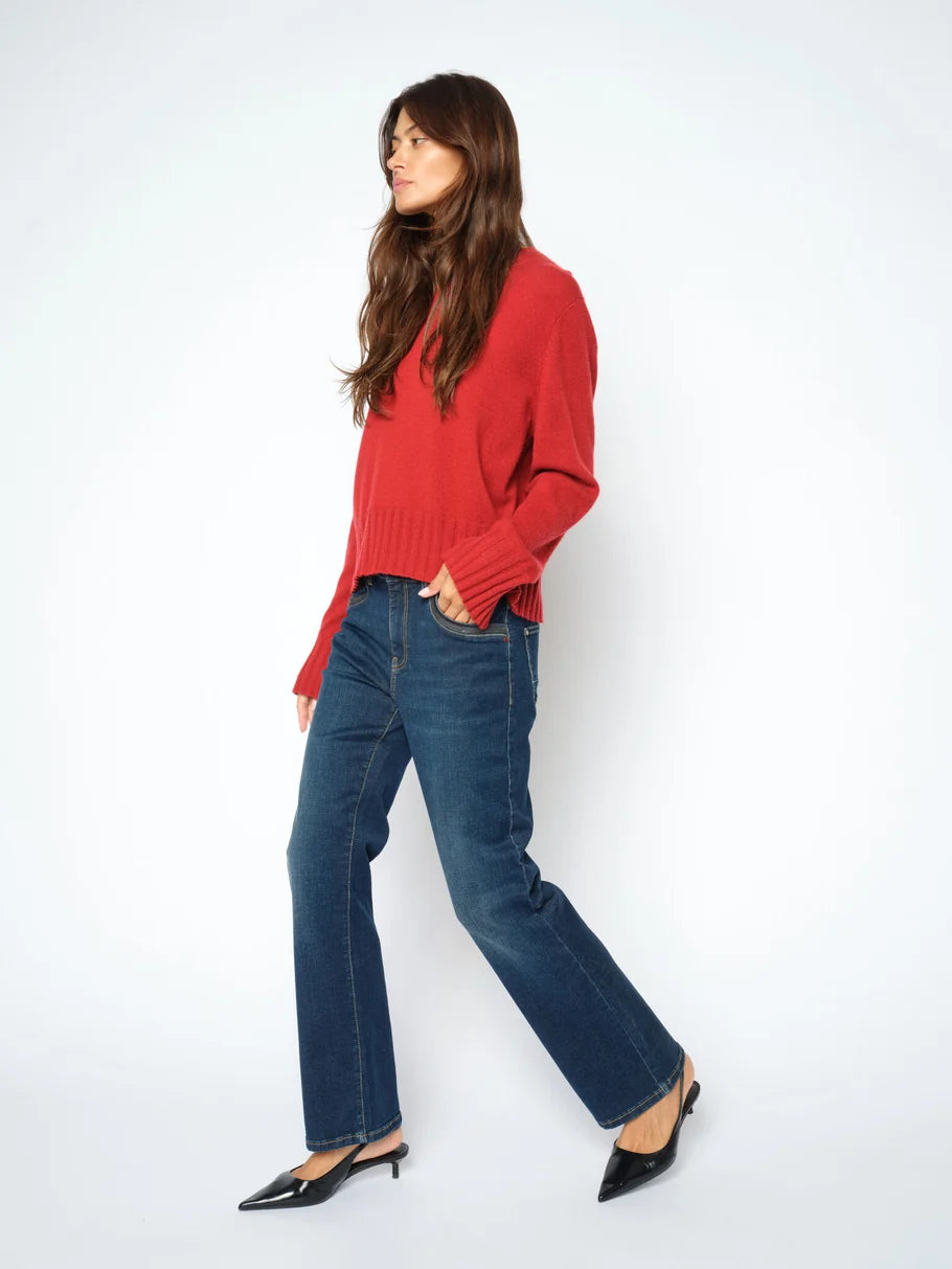 176390 Cécilia  deep blue