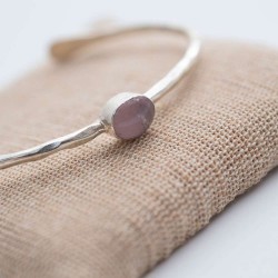 Bracelet fait main avec quartz rose